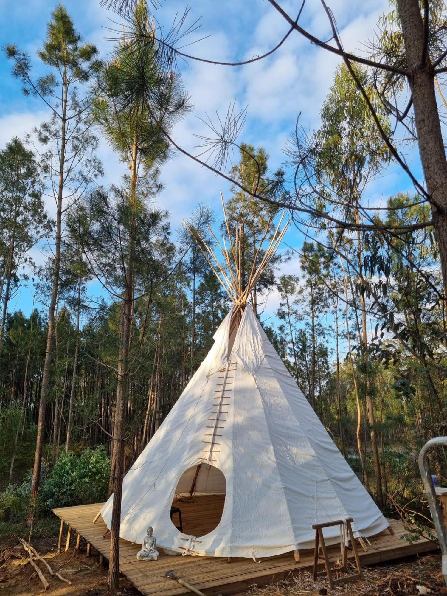 Yuccasa - Small Glamping Camping & Studio'S بومبال المظهر الخارجي الصورة